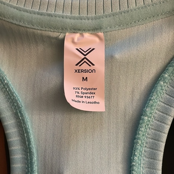 Xersion Womens Rib Scoop Neck Sleeveless Tank Top Size Medium NWT - Picture 8 of 9